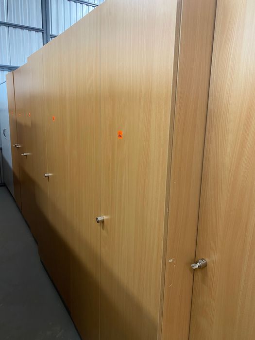 Szafy,Regały  40/43/200 meble do biur używanego poleasingowe