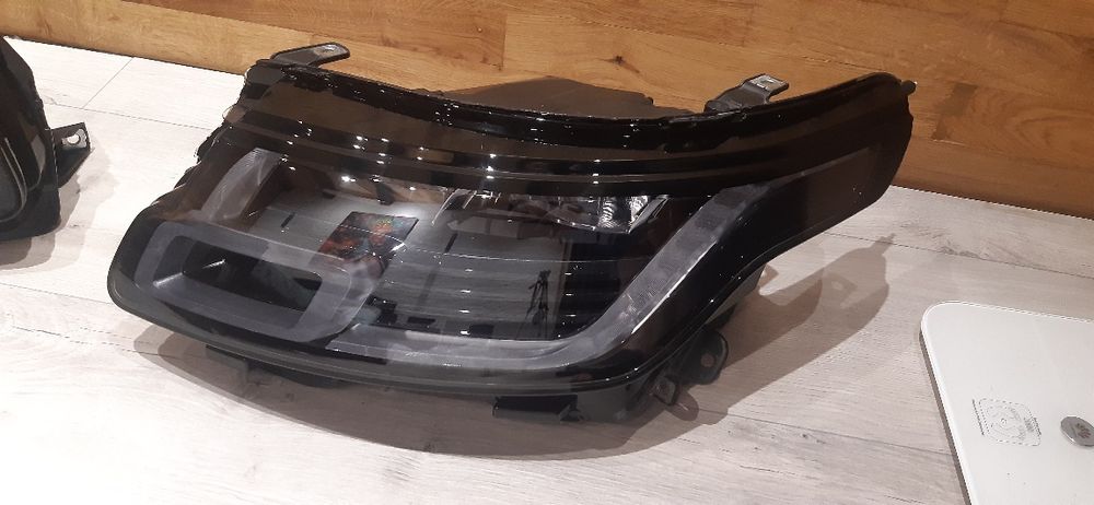 Фара передня ліва Range Rover L405