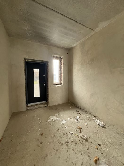 Продається таунхаус 135 м2 з гаражем . Паркан, брама, фіртка