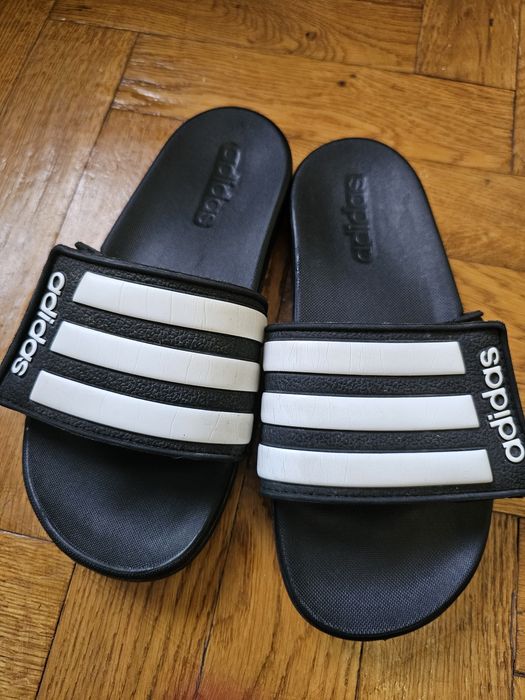 Шльопанці Adidas