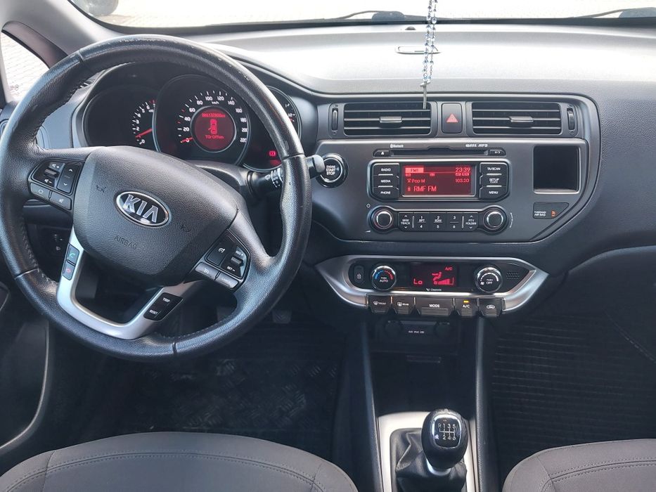 Kia Rio  1.4 benzyna