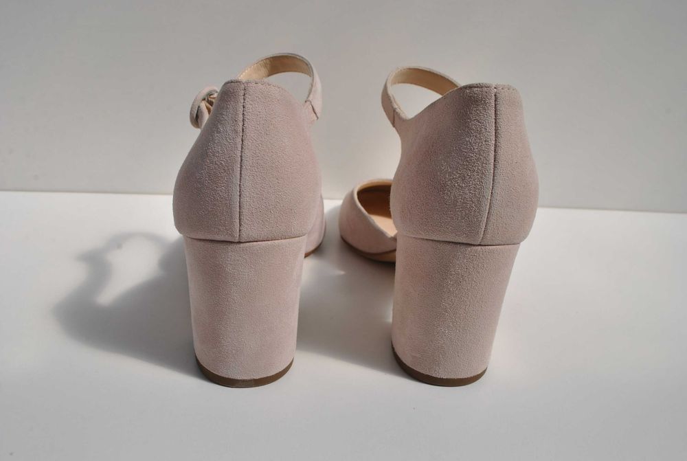 Buty na obcasie Hogl