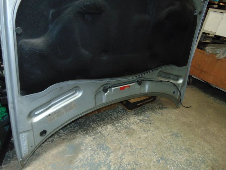 Audi A4 capot " nova de stock antigo