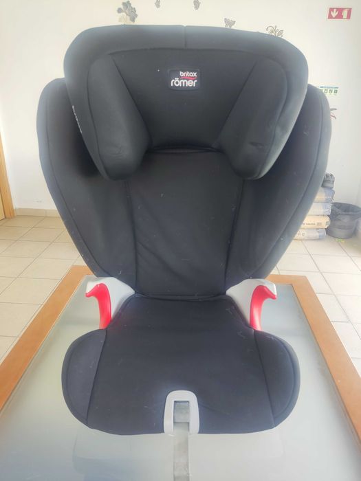 Cadeira auto Britax Römer Kidfix com Isofix- Grupo 2/3 (15-36 kg)