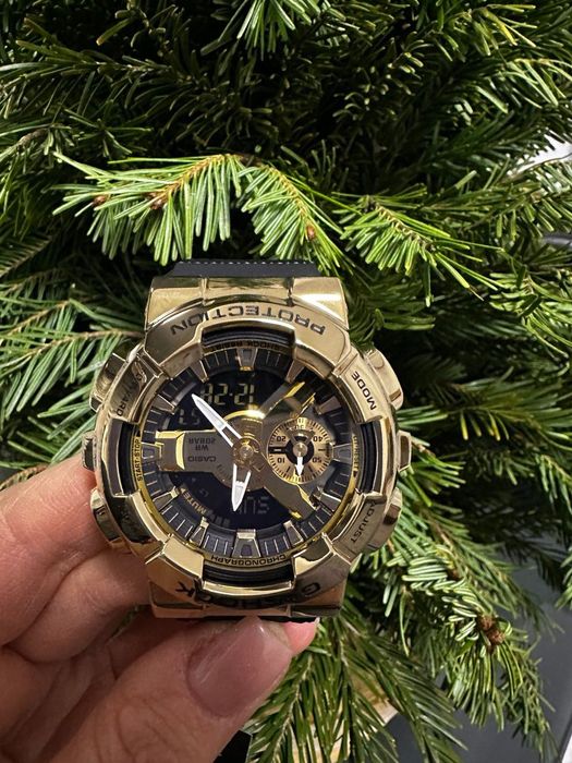 Часы CASIO G-Shock GM-110G-1A9ER