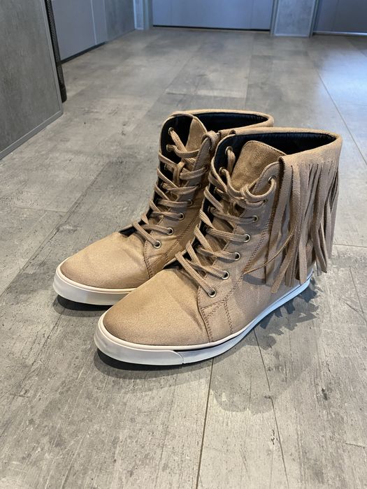 Botki z frędzlami rozmiar 41 Lu Boo