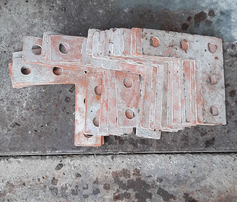 Esquadro para pilar - Usado