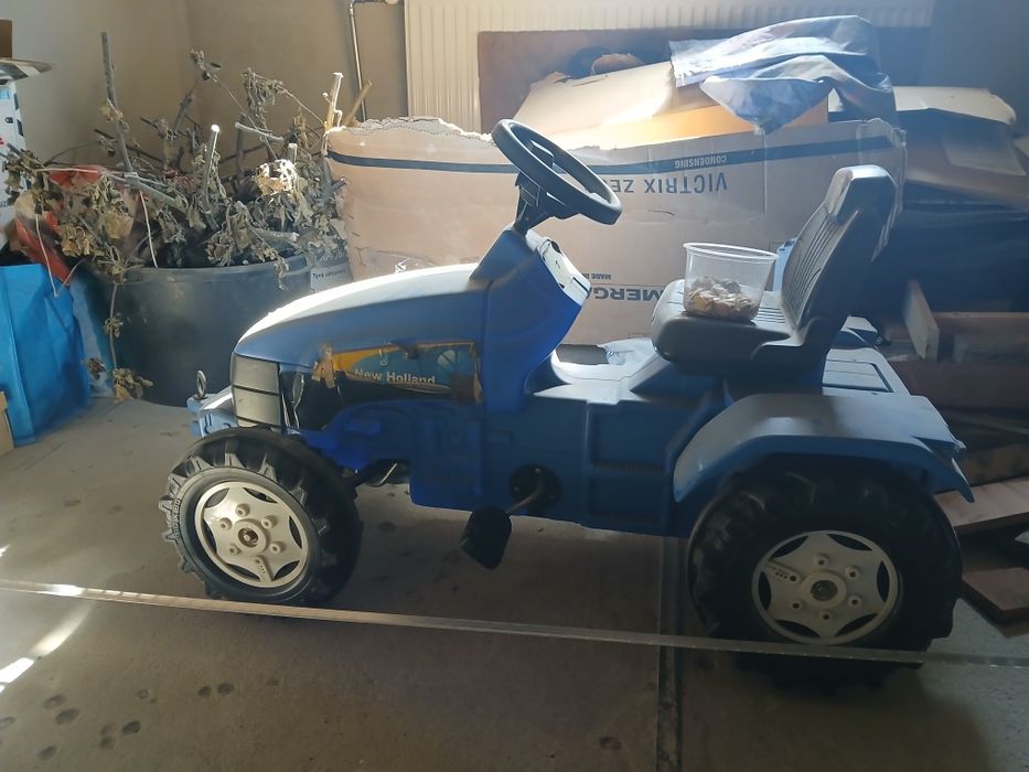 Traktor zabawka dla dzieci