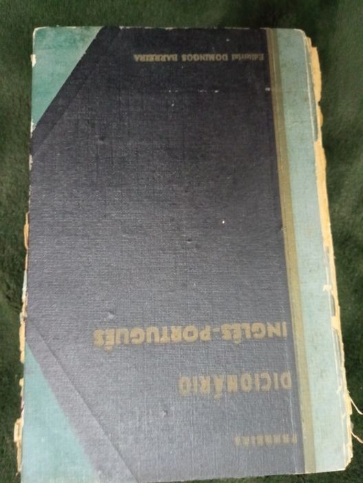 Dicionário Inglês-Português	- 1951 - Autor: P. Júlio Albino Ferreira