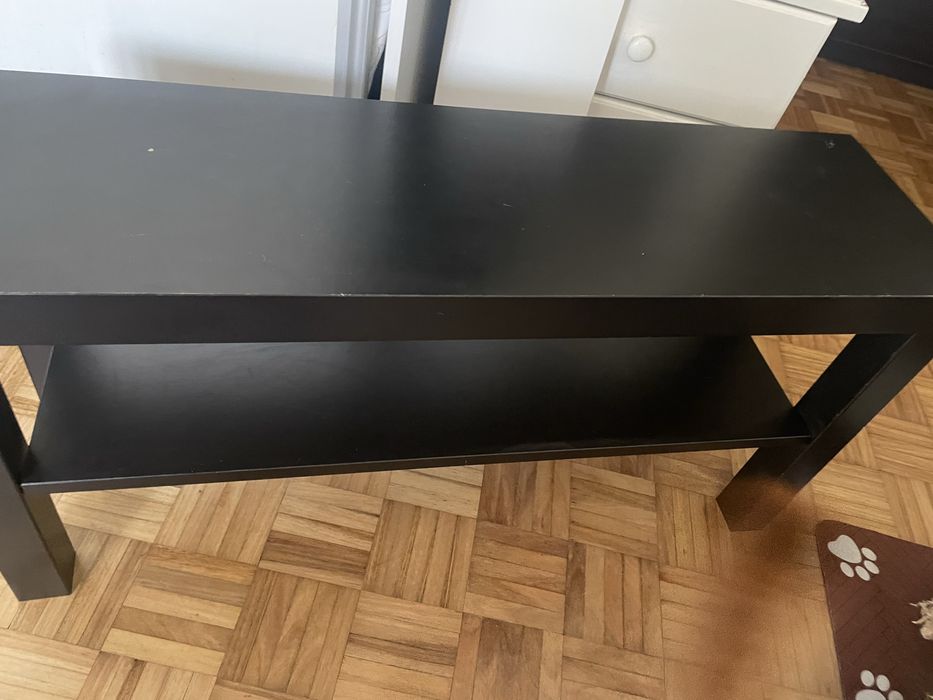 Duas mesas de centro IKEA