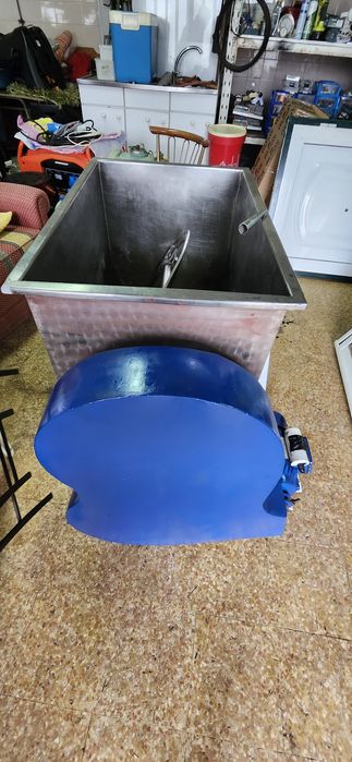 Amassadeira monofasica