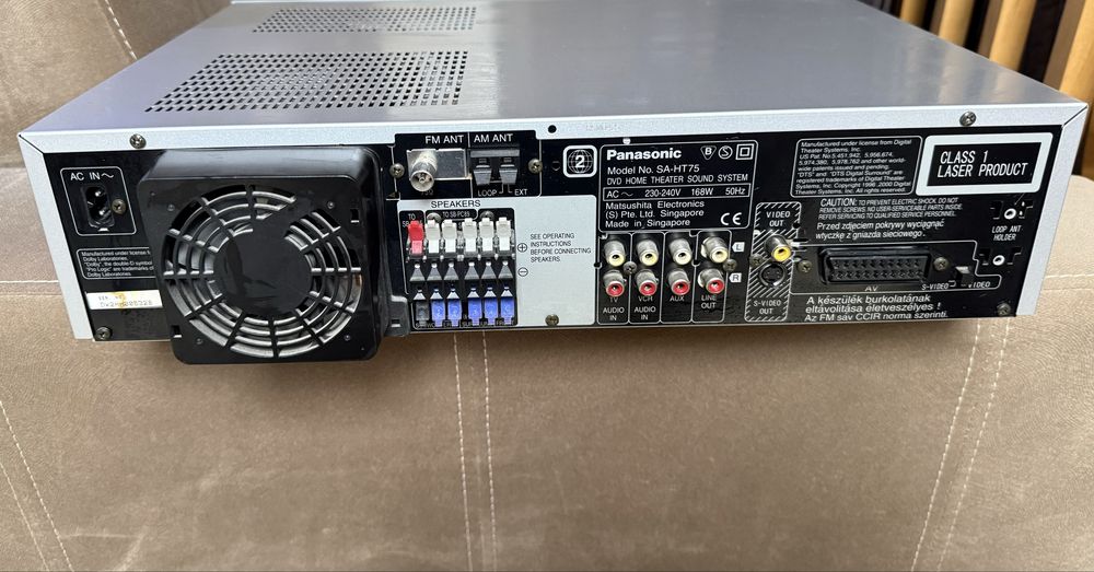 Kino Domowe/Amplituner Panasonic SA-HT 75
