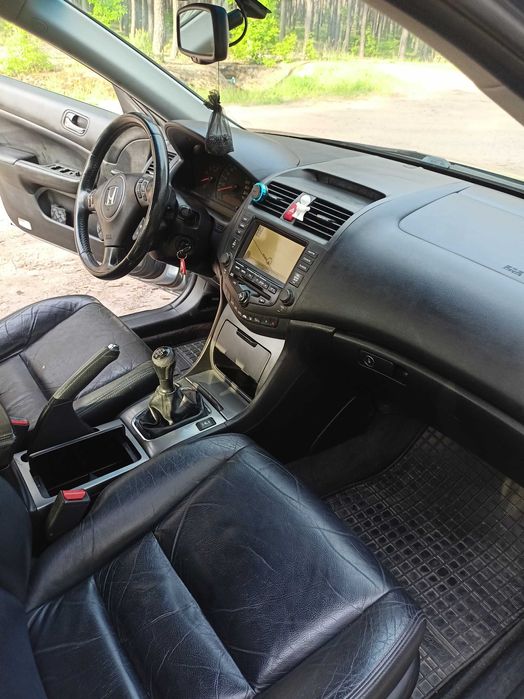 Honda Accord VII