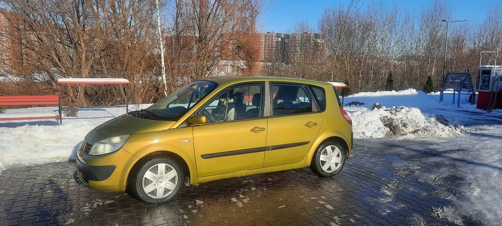 Рено Сценік 2    2.0 г/б