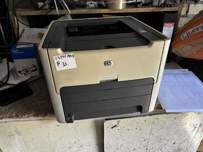 Лазерный принтер HP LaserJet 1320 с картриджем