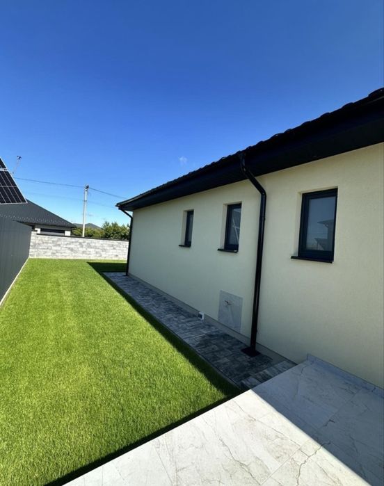 Продаж готового  3 -ох кімнатного котеджу с.Минай біля Ядзакі ближній