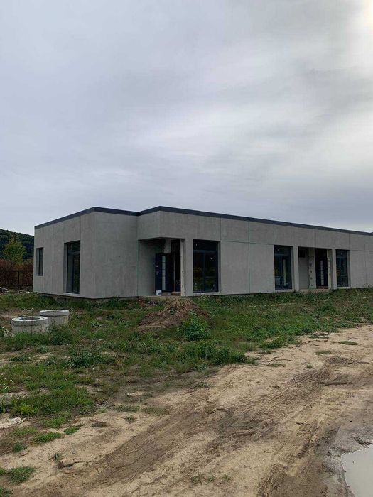 Продаж готовий котедж таунхаус  в с. Невицьке.