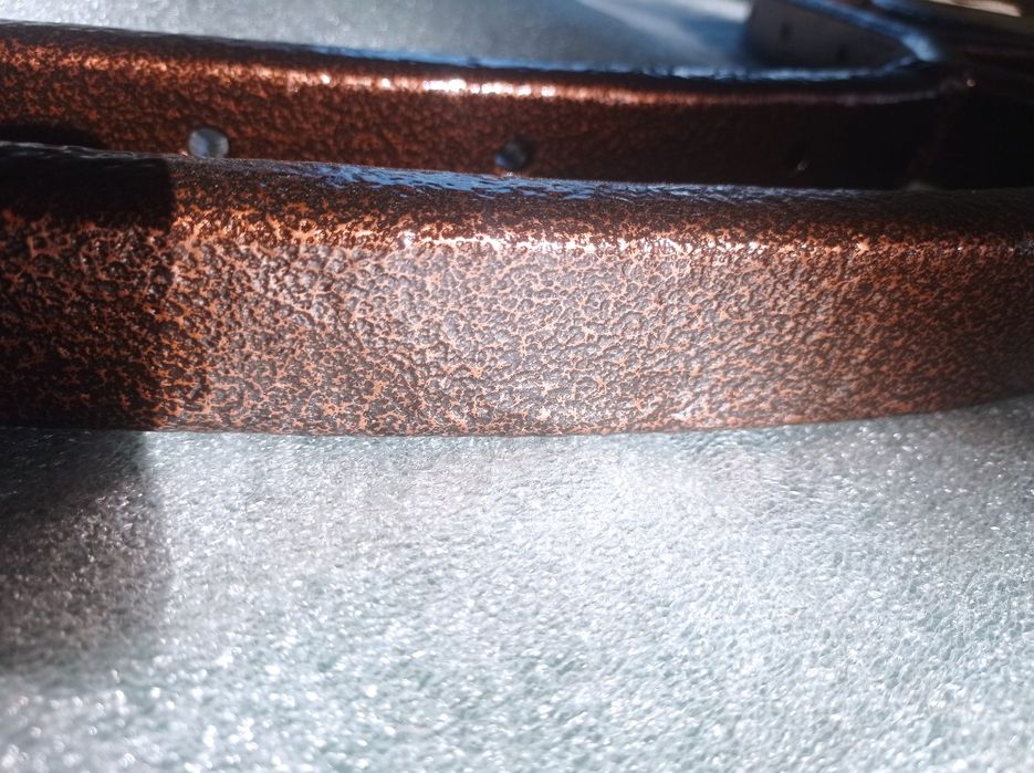 Żeliwne nogi do ławki z PRL