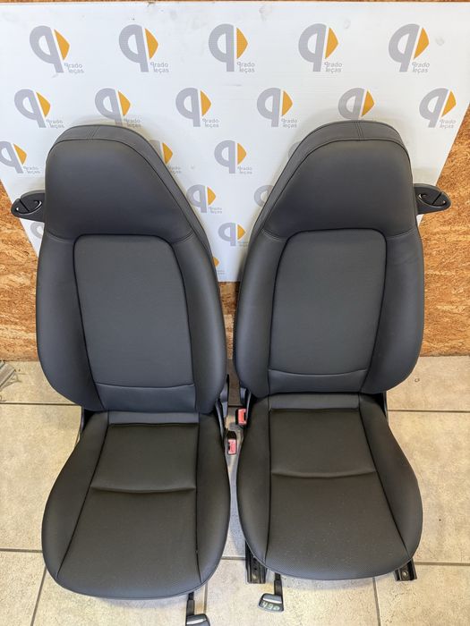 Bancos pele smart fortwo 451 NOVOS