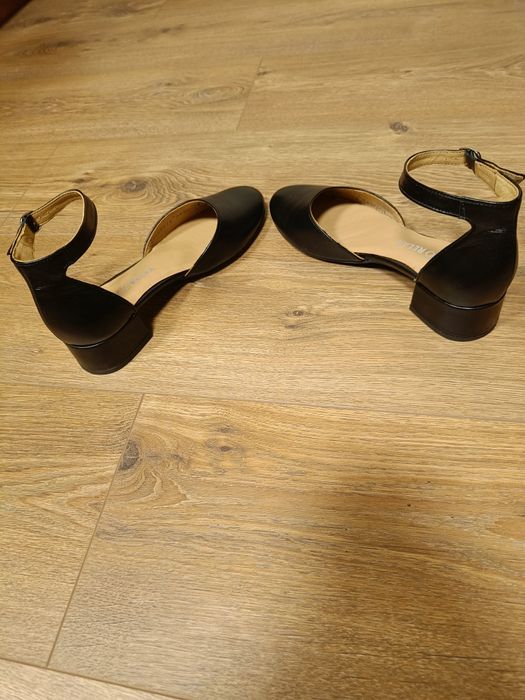 Skórzane czółenka Ryłko