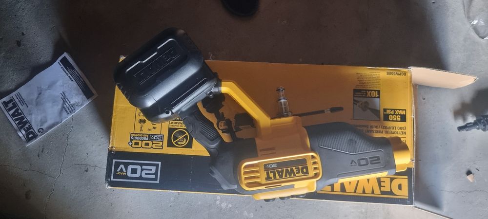 Dewalt DCPW 550B