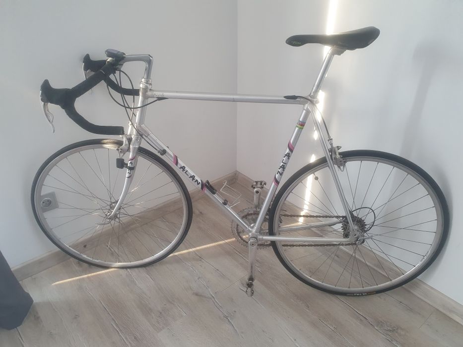 Rower szosowy Alan Campagnolo