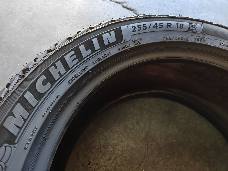 R18 255/45 103T XL Michelin Pilot Alpin⁵  комплект зимових шин майже 25-го року виробництва виробник Іспанія протектор 7 мм