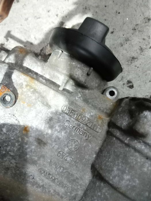 Tampa Distribuiçao VW POLO (9N_)