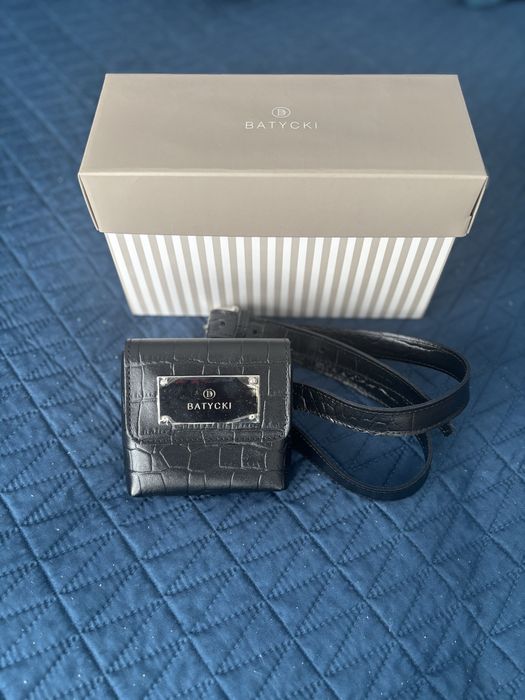 Skórzane etui na pasku Batycki