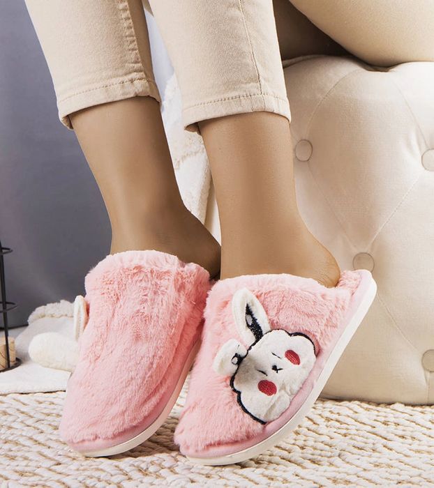 Różowe miękkie kapcie Half Bunny