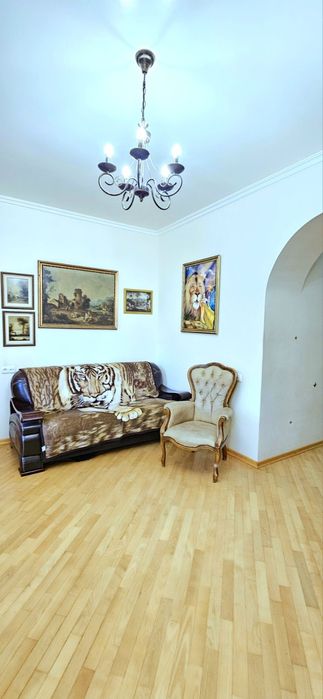 Продаж 3к.кв - " сталінки" по вул. Б.Хмельницького