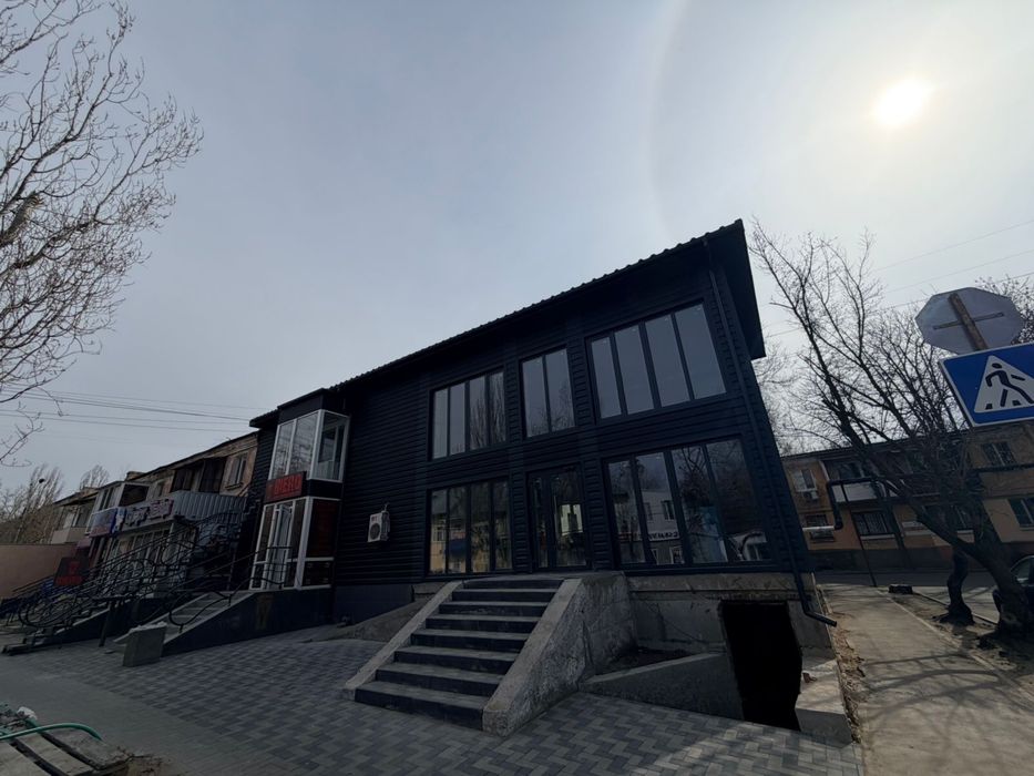 Оренда комерційної нерухомості, 135м2