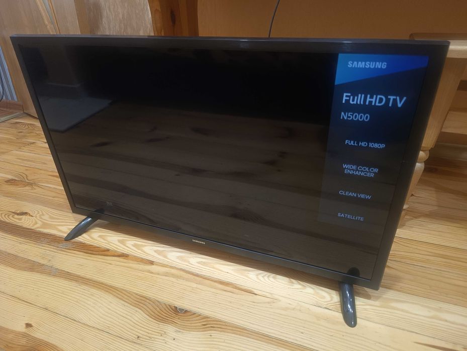 Телевизор Samsung 32" Full HD монитор