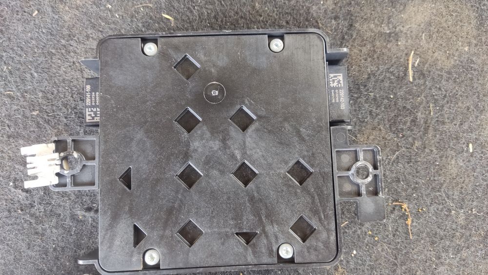 Sterownik moduł zdalnego odpalania keyless jeep Cherokee kl