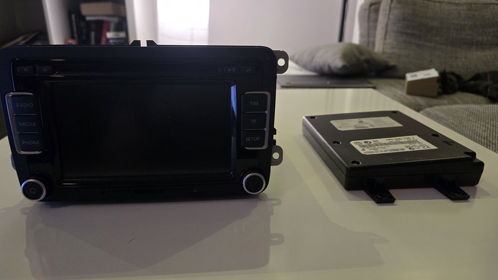 Radio VW  RCD 510 z PINem + moduł Bluetooth (telefon, Spotify)