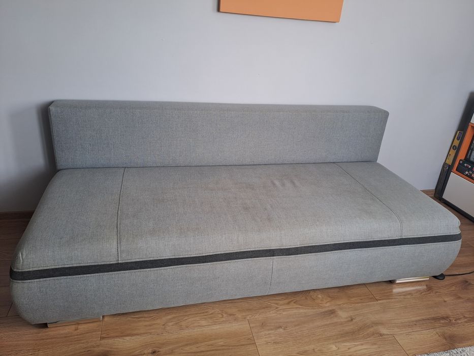 Sprzedam rozkładaną kanape