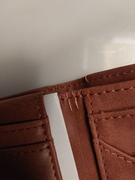 Portfel Kjenius z ochroną RFID