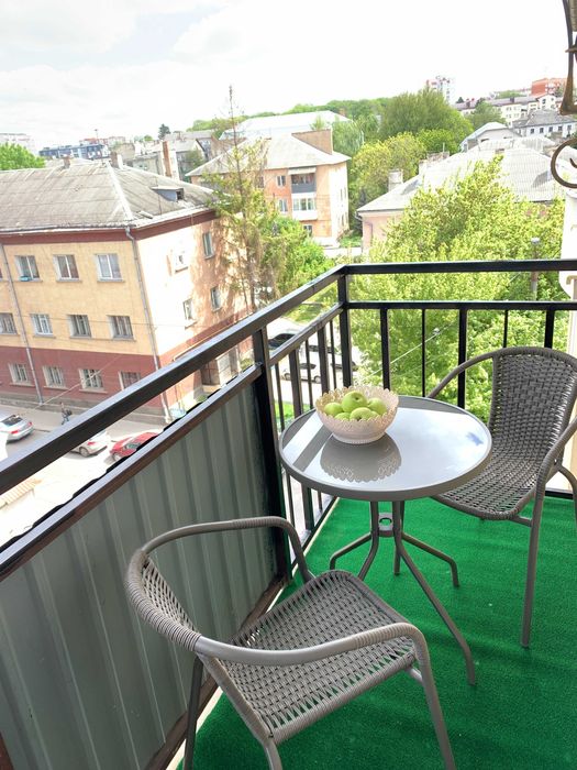 Центр. Жд вокзал. Двох кімнатна. Власник. Подобово квартира