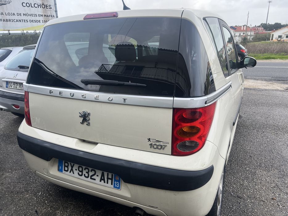 Peugeot.  1007 1.4 hdi