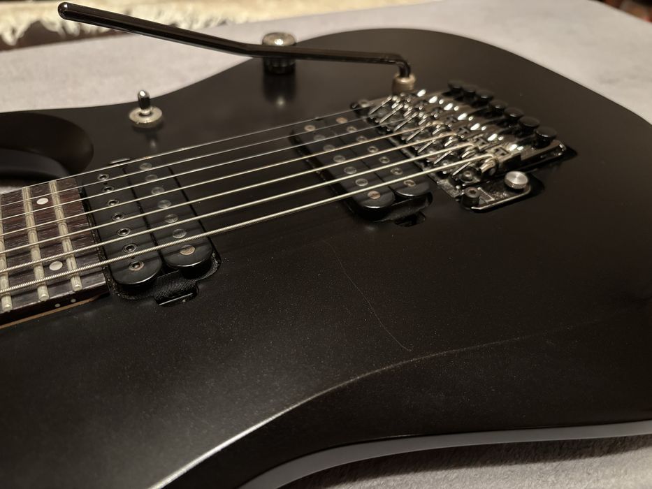 Ibanez RGD2127Z-ISH - gitara elektryczna, mostek typu floyd rose