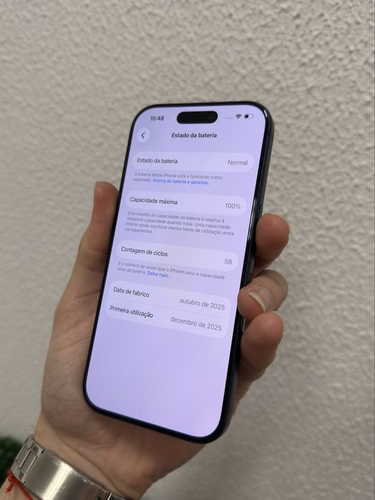 Apple iPhone 17 Pro 256Gb Azul - Pague até 48X