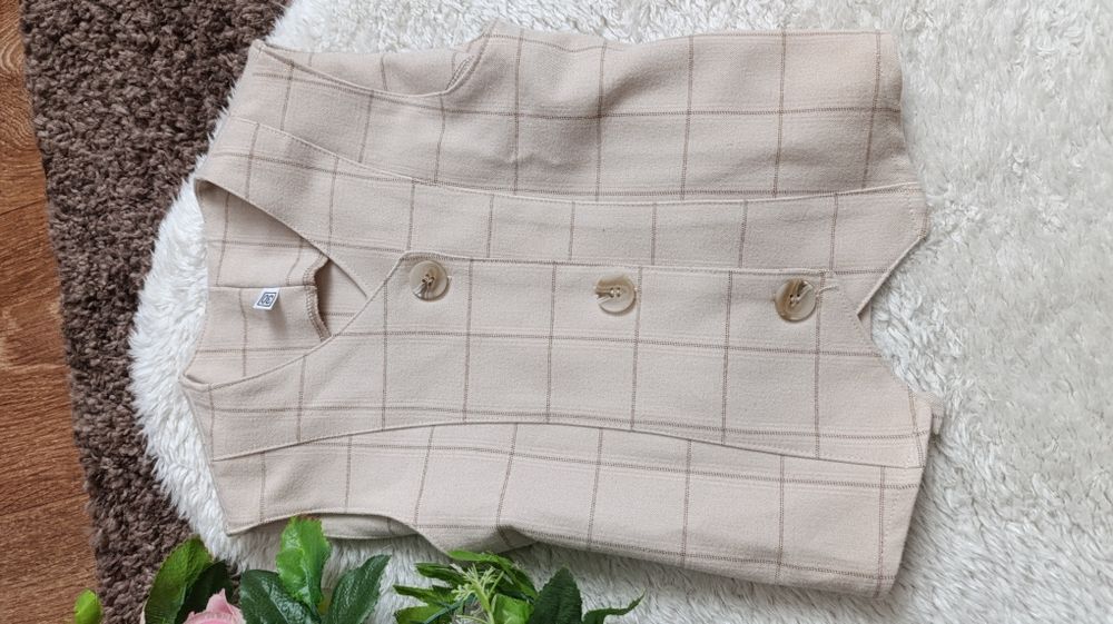 Шкільний костюм жилетка і спідничка на дівчинку 6-7-8 років