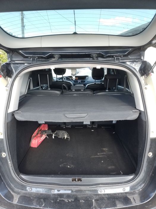 Renault Grand Scenic BOSE 2011 1.5 dCi