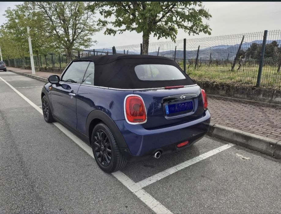 Mini cooper cabrio D — photo 2