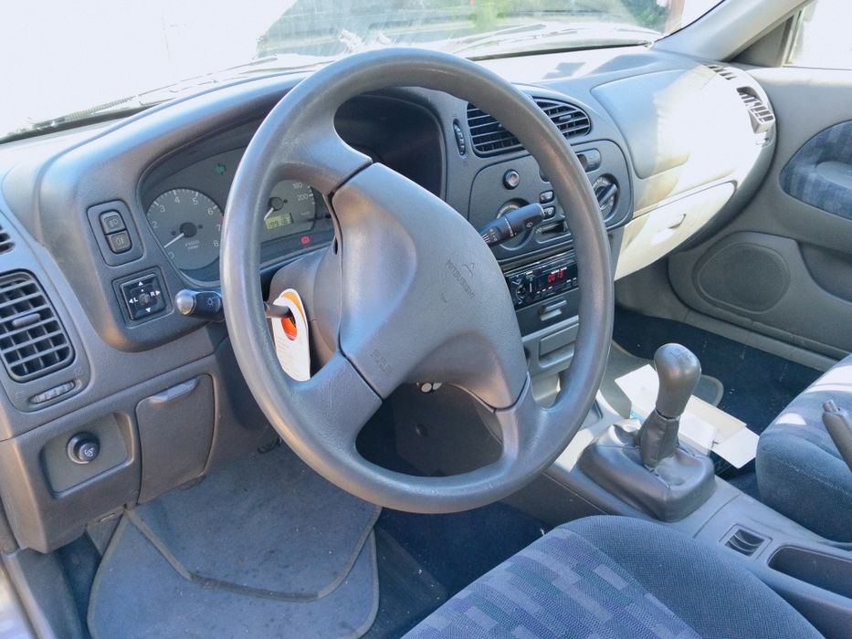 Mitsubishi Lancer 1.3 gasolina