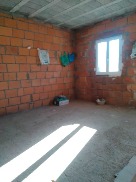 Casa em Fundão - Vende-se.