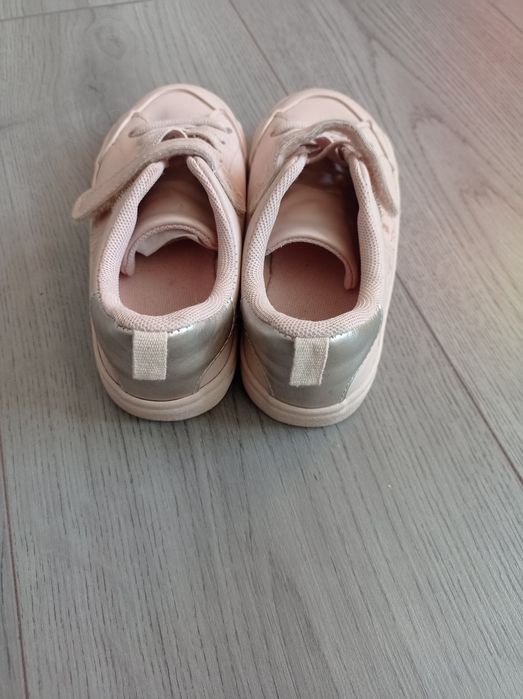 Кросівки H&M  на дівчинку