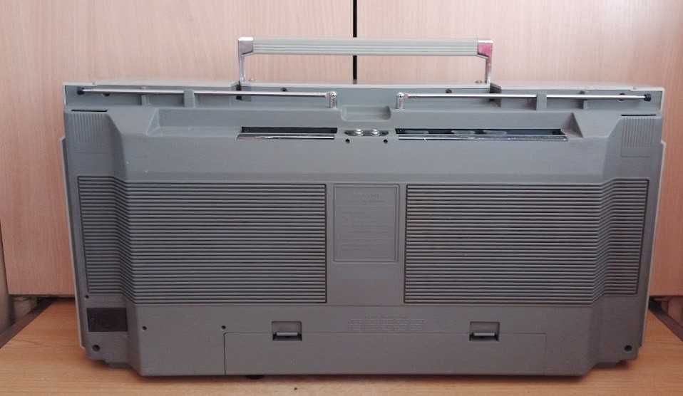 Магнитола SANYO M-X920k