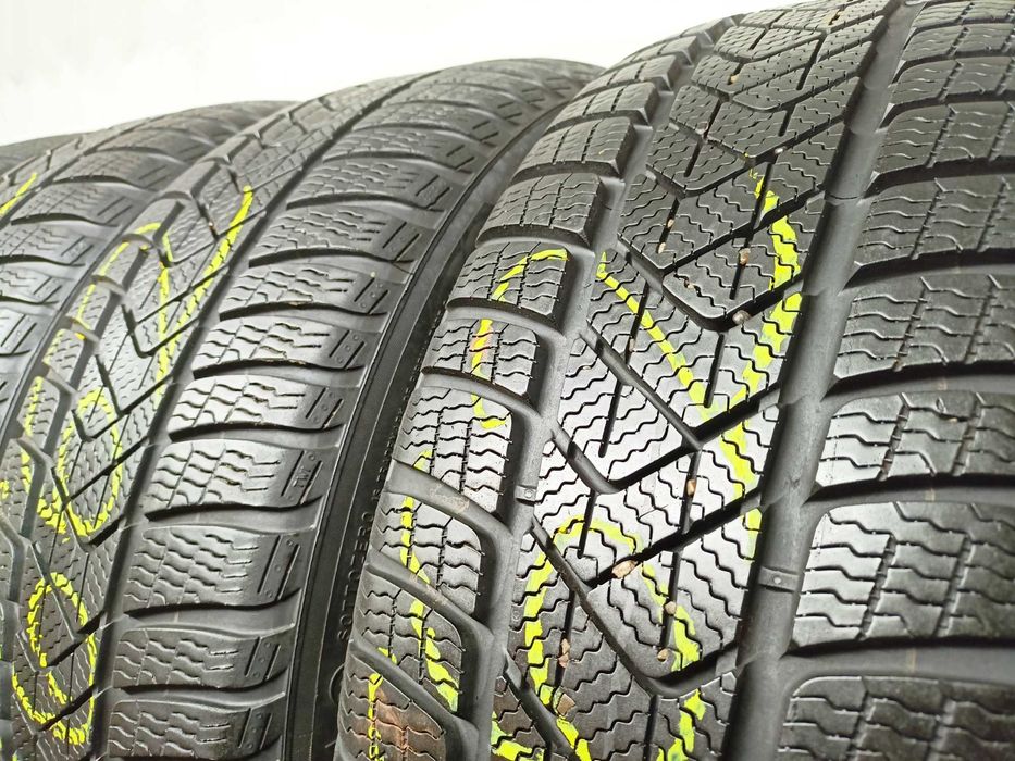 Pirelli SottoZero 3 RSC 225/50/18 24r. 95H 2x7,4mm 2x6,8mm (1662)