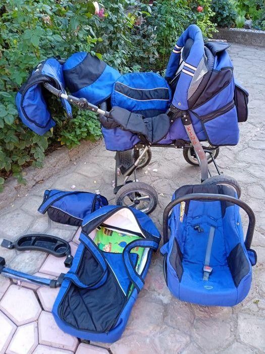 Продам дитячу коляску.